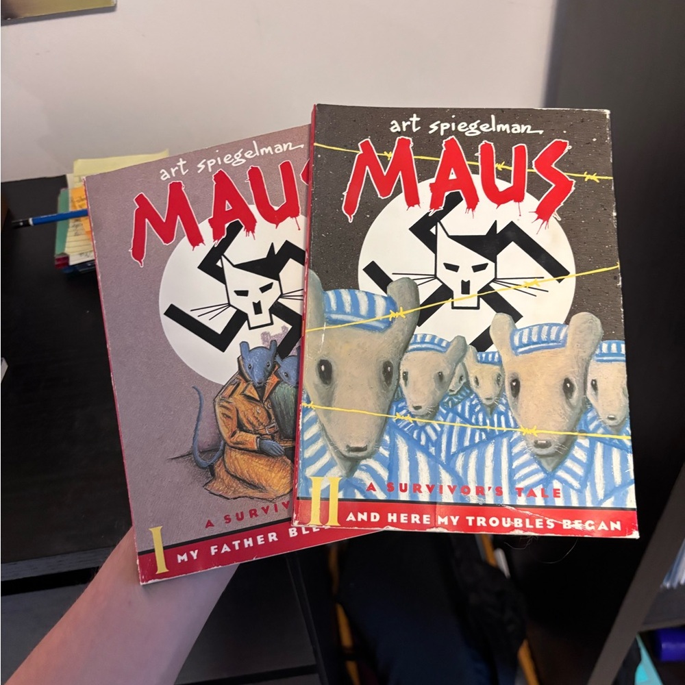 Maus Graphic Novel Set